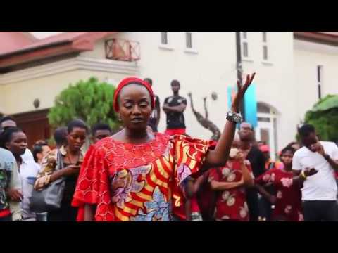 Video-See-How-Performers-took-over-Broad-Street-during-Dance-Gathering-2018